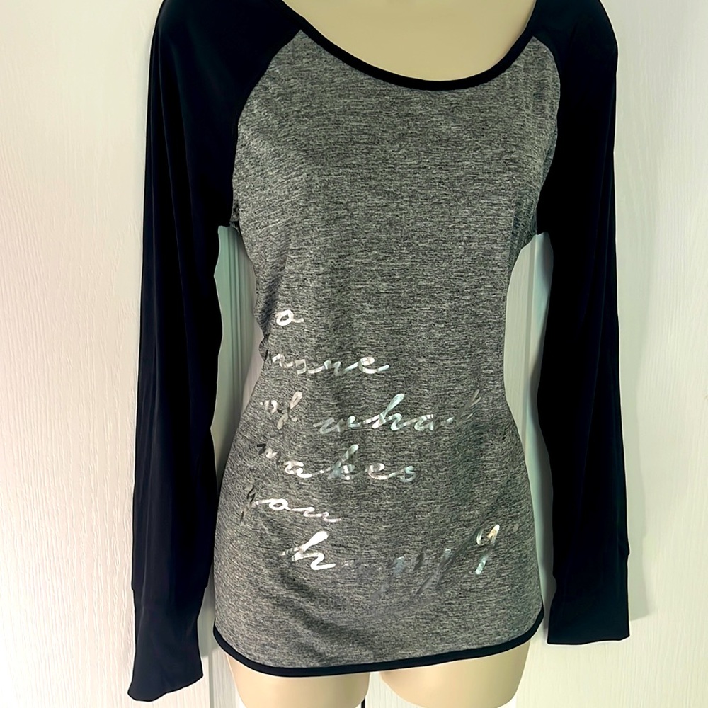 REEBOK - “DO MORE OF WHAT MAKES YOU HAPPY” LONG SLEEVE SHIRT